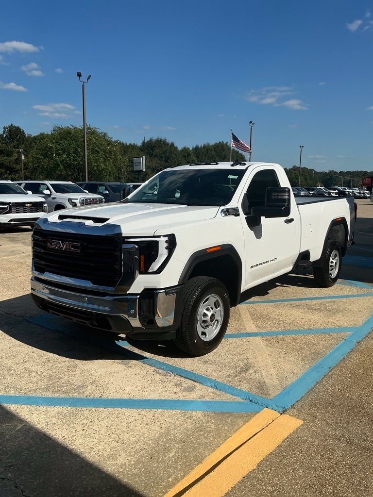 2026 GMC Sierra 2500HD Pro - Photo 4