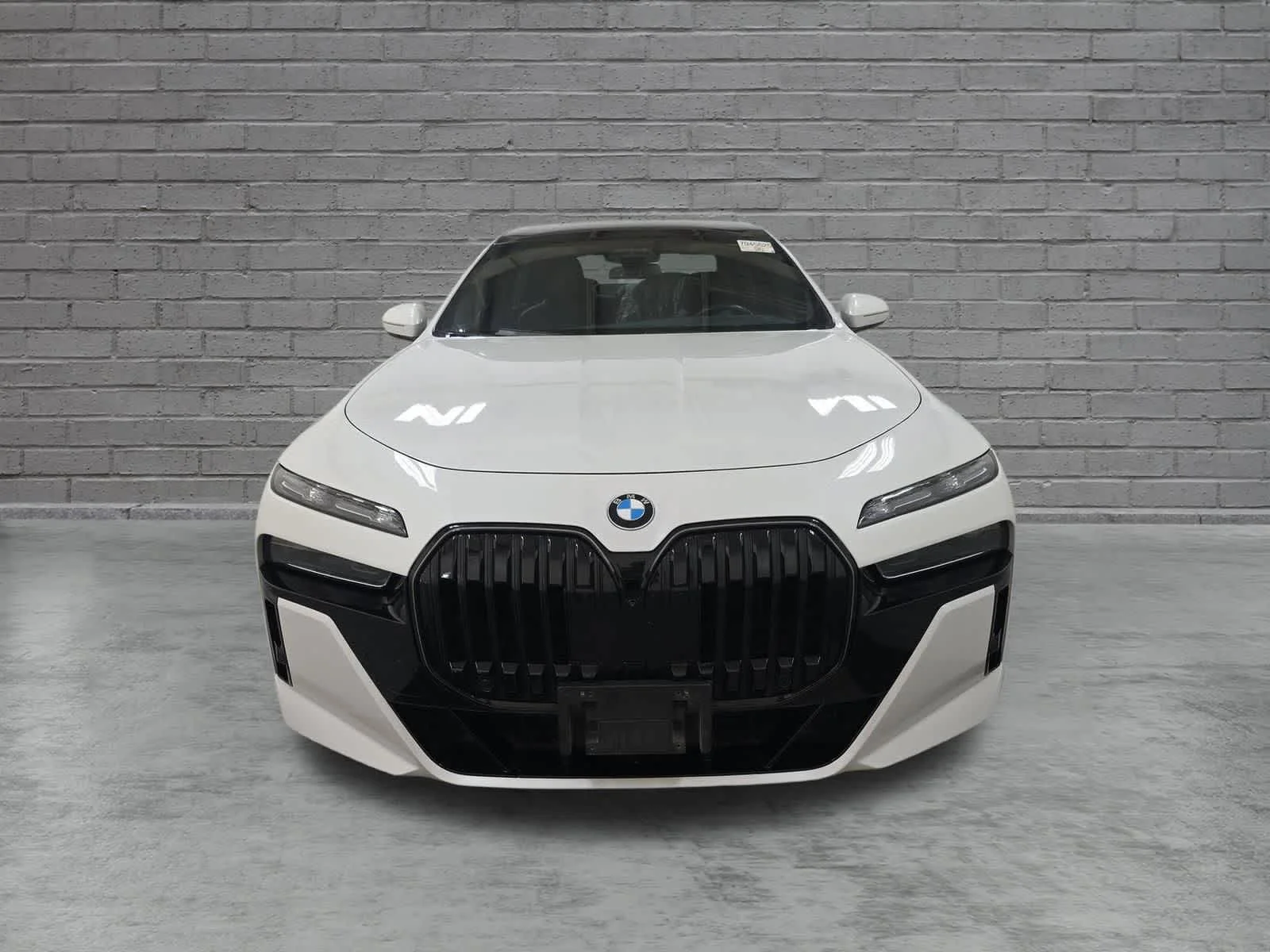 Certified Used 2024 Alpine White BMW xDrive40 image 2