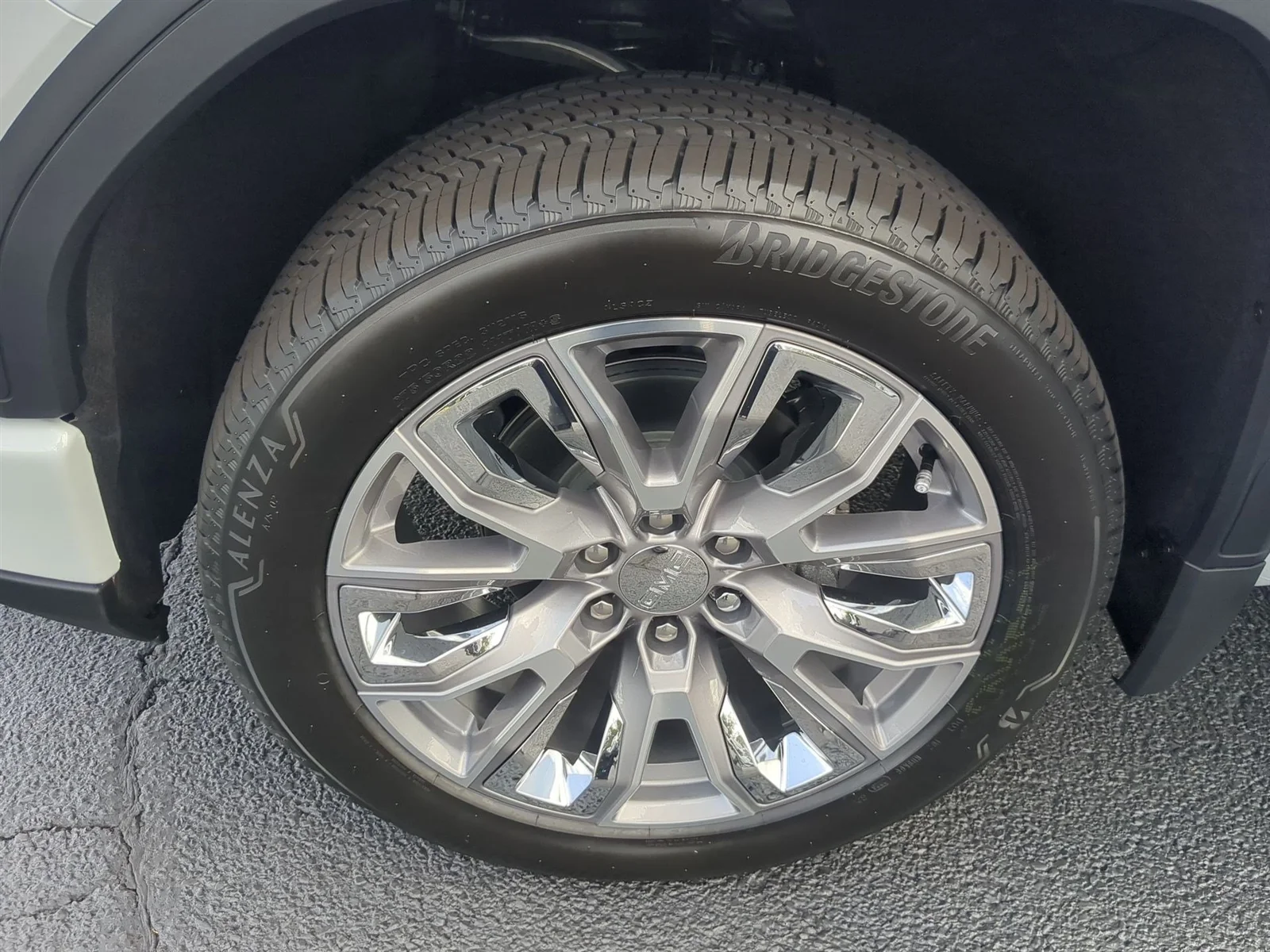 New 2026 Glacier White Tricoat GMC Denali image 58