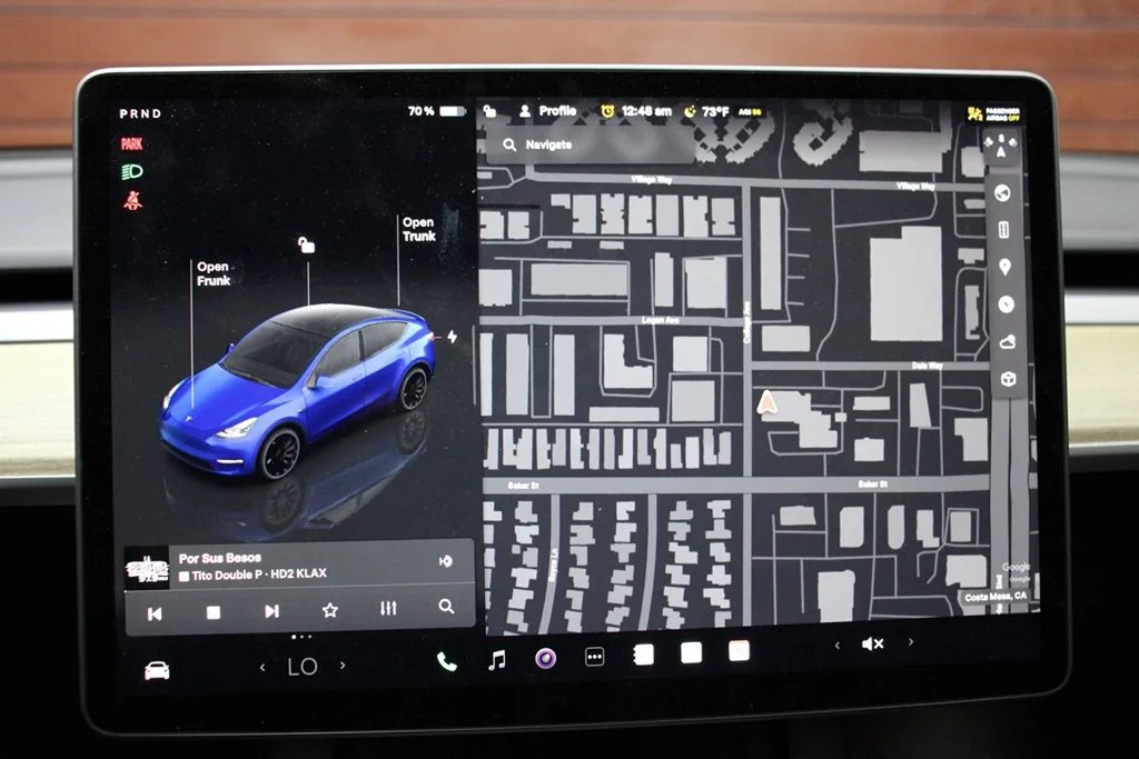 Used 2023 Deep Blue Metallic Tesla Performance image 27