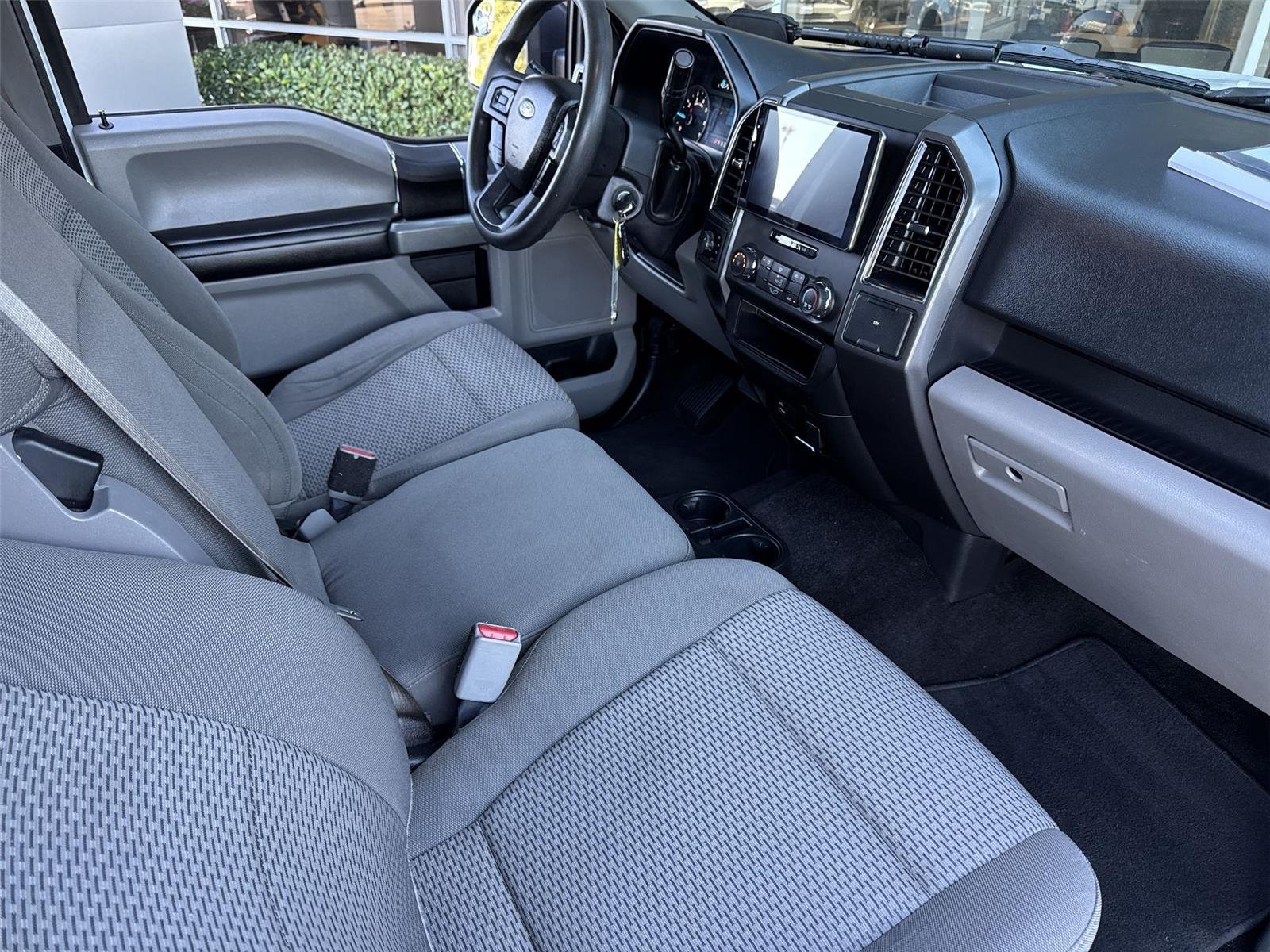 Used 2017 Gold Ford XLT image 34