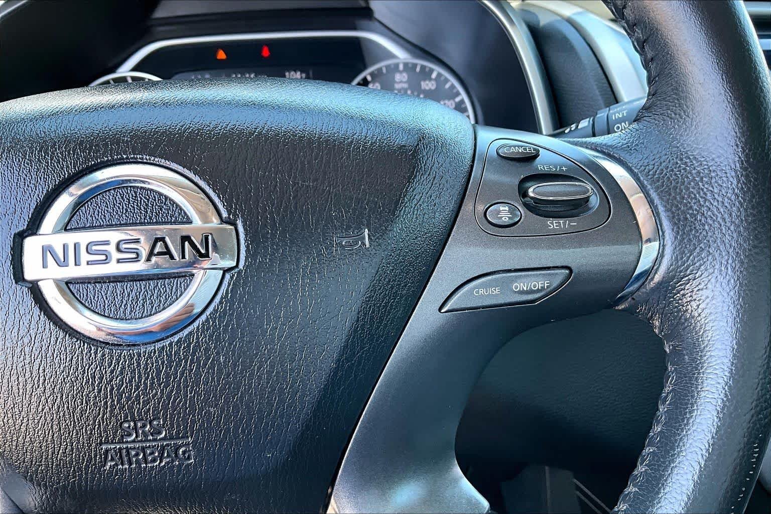 Used 2020 Cayenne Red Metallic Nissan SV image 24