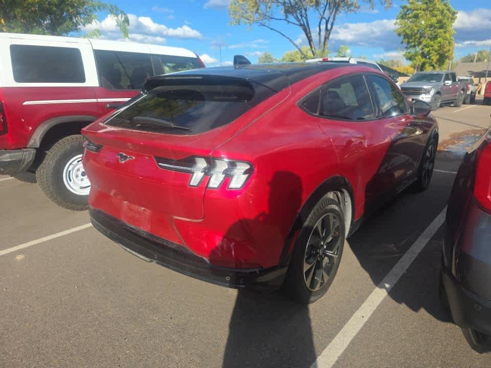 Used 2023 Rapid Red Metallic Tinted Clearcoat Ford Premium image 4