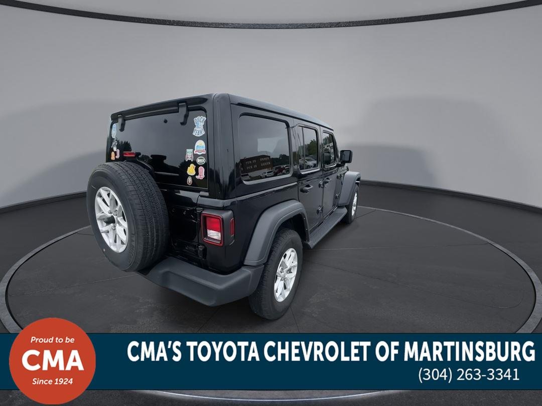 Used 2023 Black Clearcoat Jeep Sport S image 8