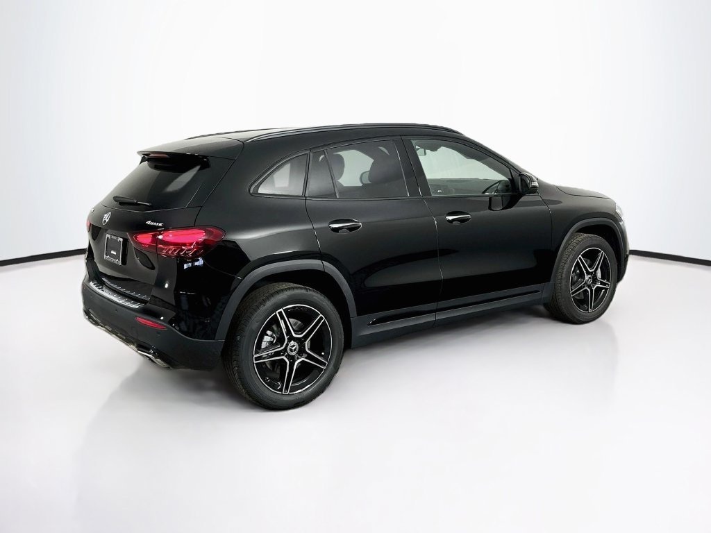 New 2026 Night Black Mercedes-Benz GLA 250 image 36
