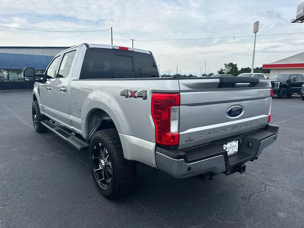 Used 2018 Silver Ford Lariat image 5