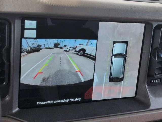 Used 2024 Gray Ford Wildtrak image 20