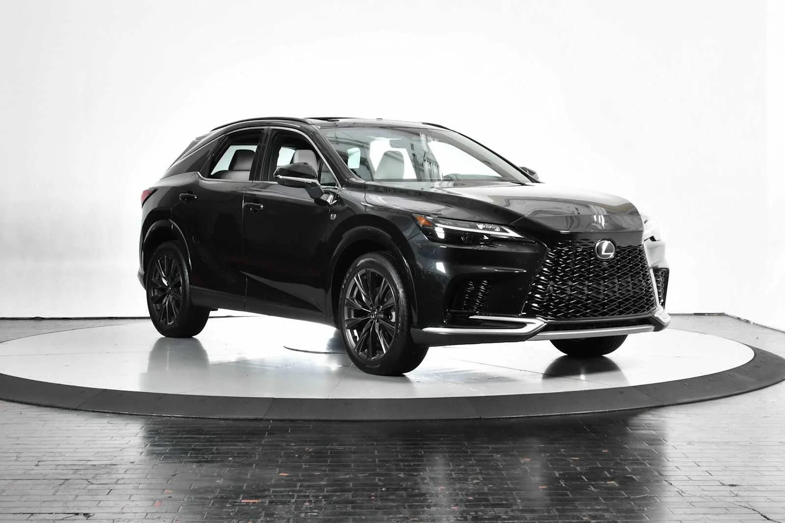 Certified Used 2025 CAVIAR Lexus F SPORT Design image 9