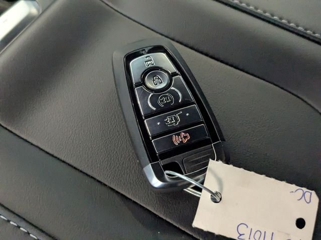 New 2026 Space Silver Metallic Ford MAX Platinum® image 27