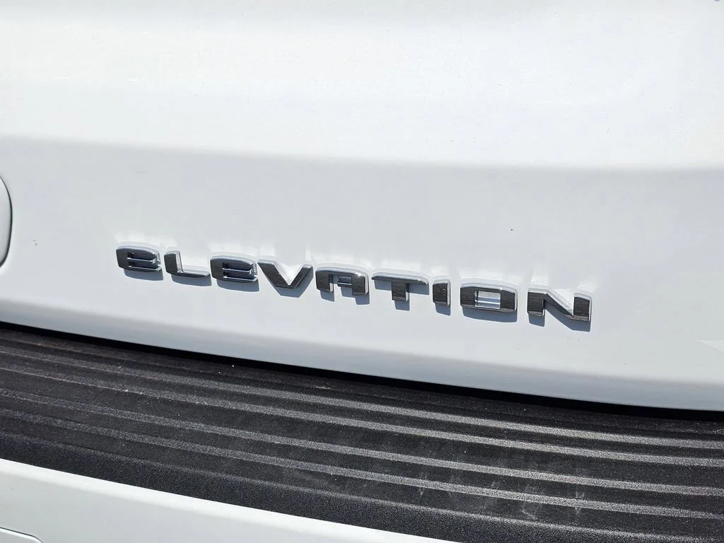 New 2026 Summit White GMC Elevation image 10