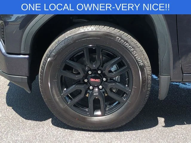 Used 2025 Silver GMC Elevation image 10
