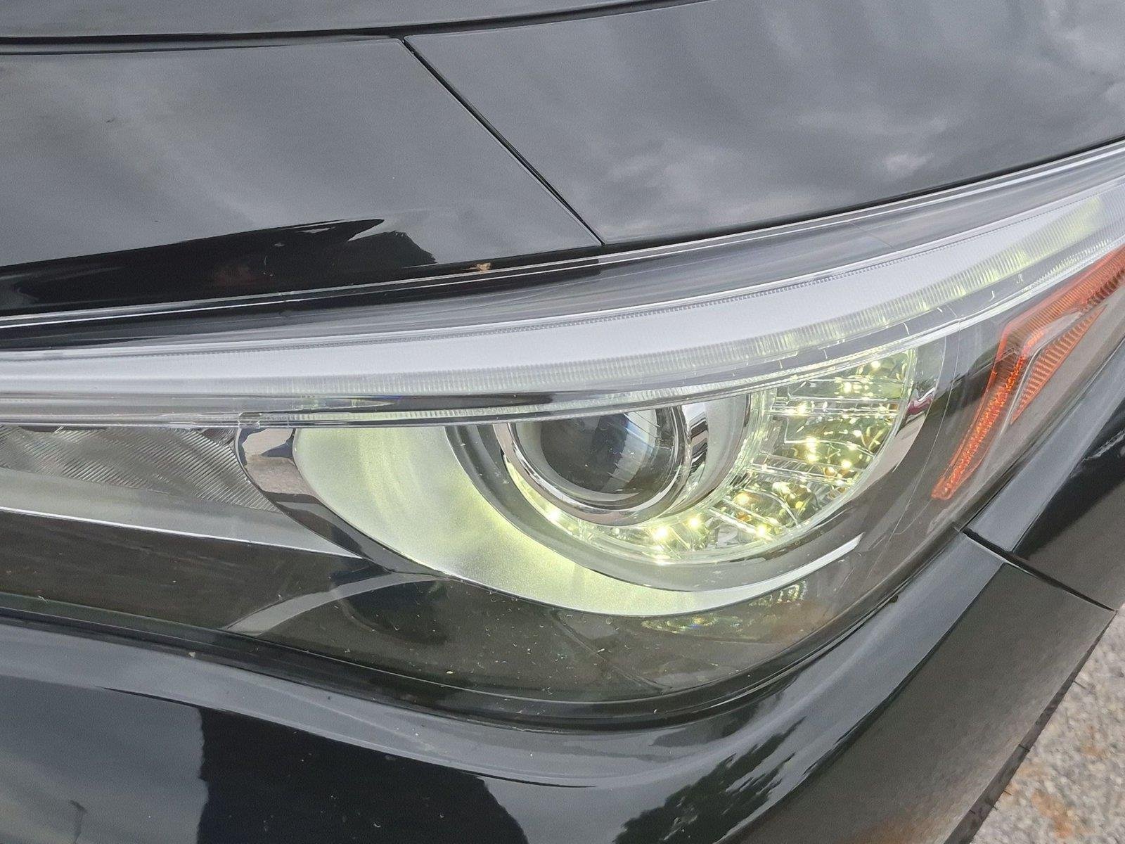 Used 2023 Midnight Black INFINITI RED SPORT 400 image 9