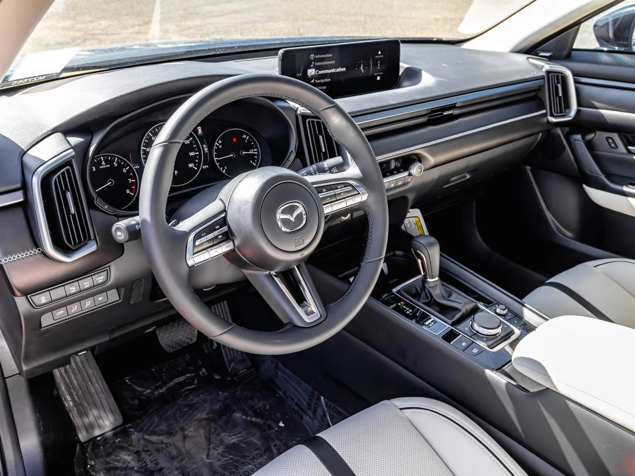 2026 Mazda CX-50 Turbo - Photo 11