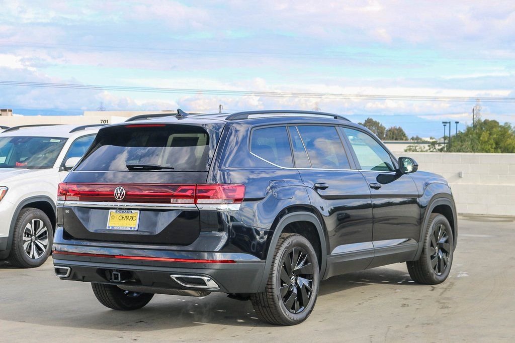 2026 Volkswagen Atlas SE w/Tech - Photo 8