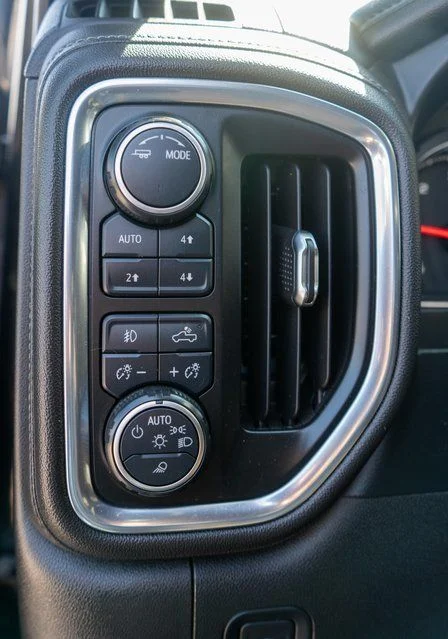 Used 2021 Black Chevrolet LTZ image 26