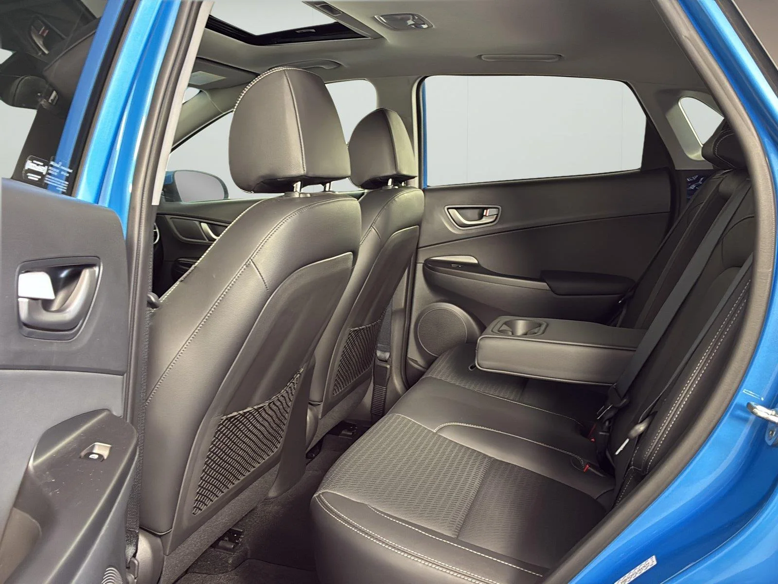 Used 2020 Surf Blue Hyundai Ultimate image 14