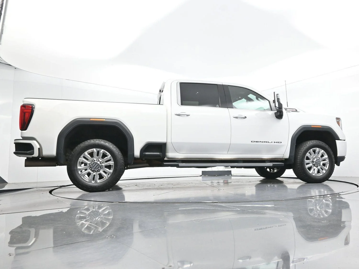 Used 2021 SUMMIT WHITE GMC Denali image 53