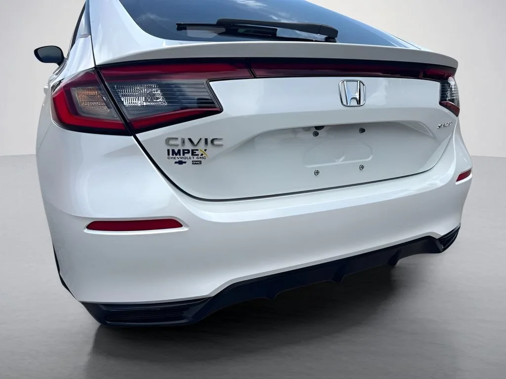 Used 2025 White Honda Sport image 5