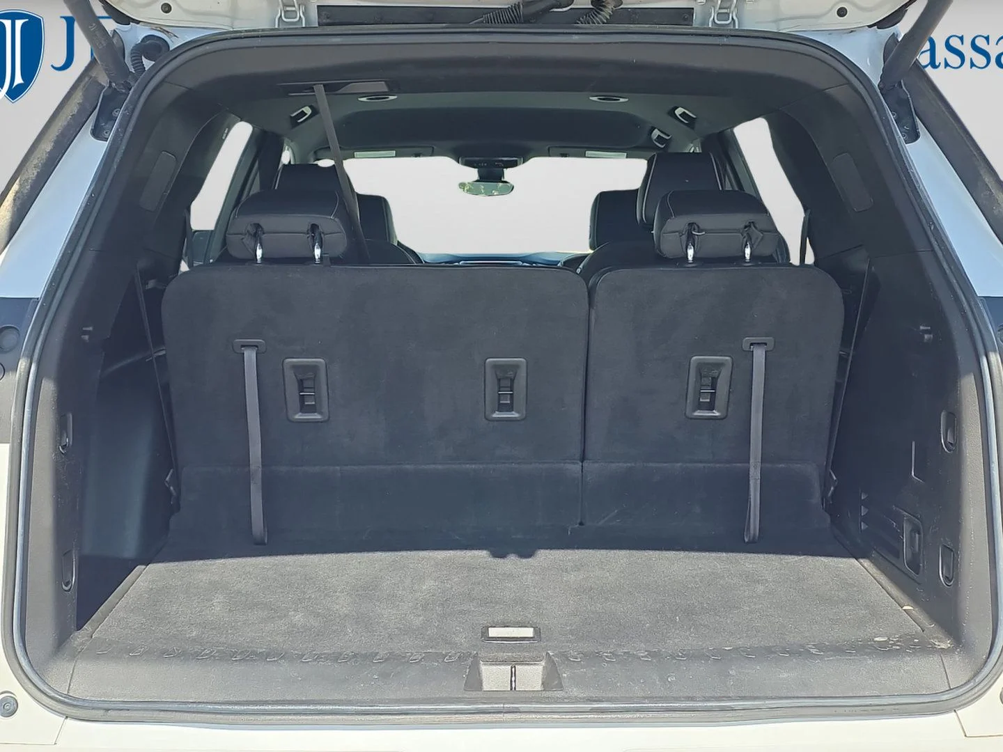 Used 2022 Beige Chevrolet Premier image 30