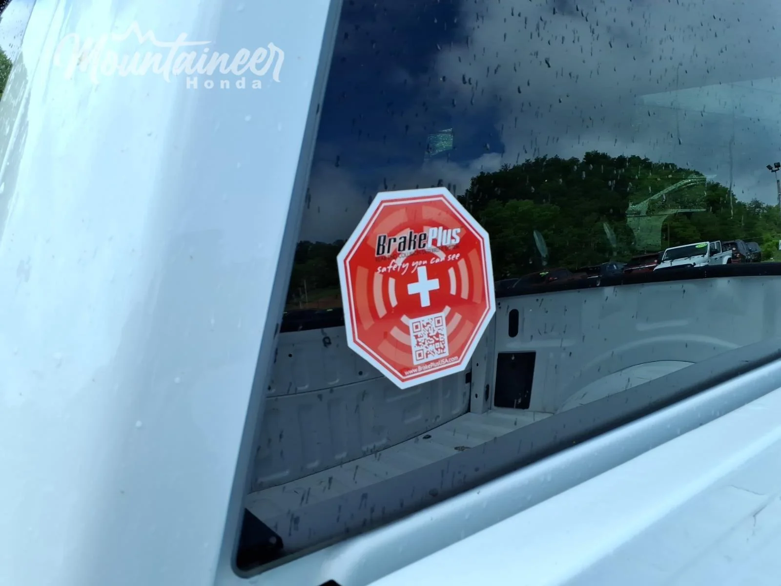 Used 2024 Oxford White Ford XLT image 29