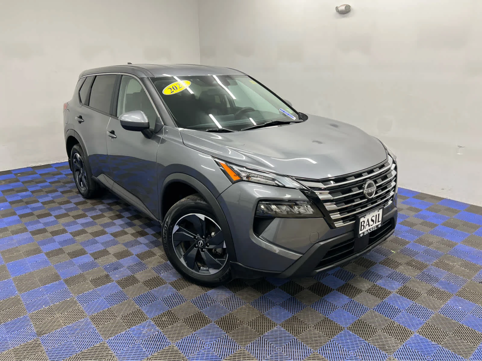 Used 2024 Gun Metallic Nissan SV image 29