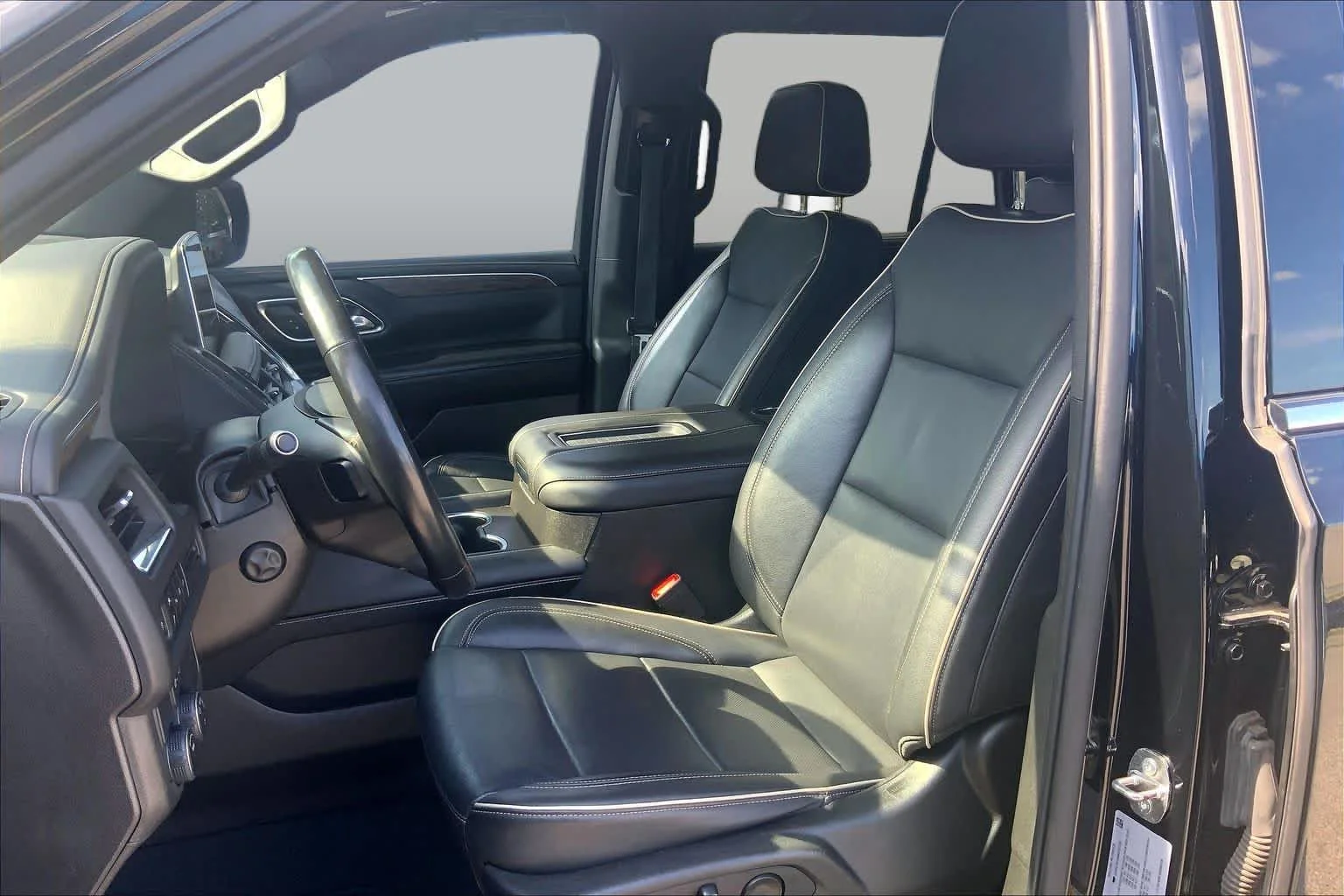 Used 2021 Black Chevrolet Premier image 8