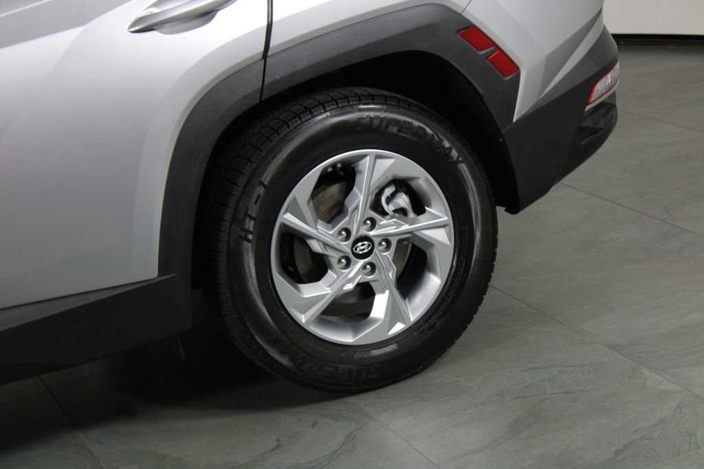 Certified Used 2022 Silver Hyundai SEL image 15