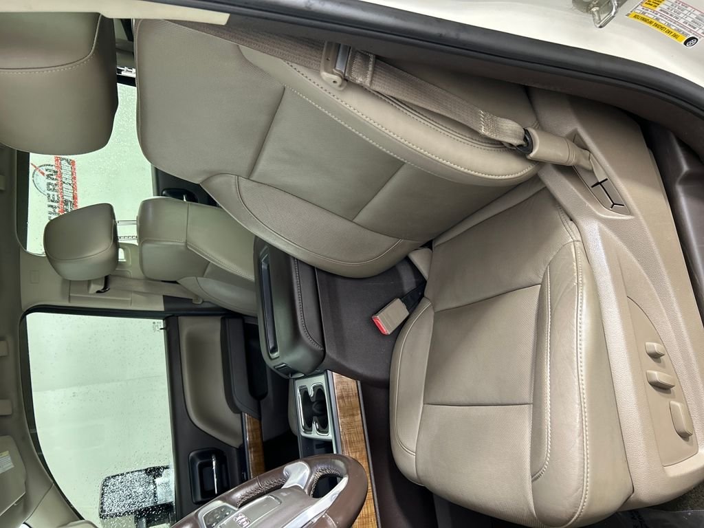 Used 2014 White GMC SLT image 13