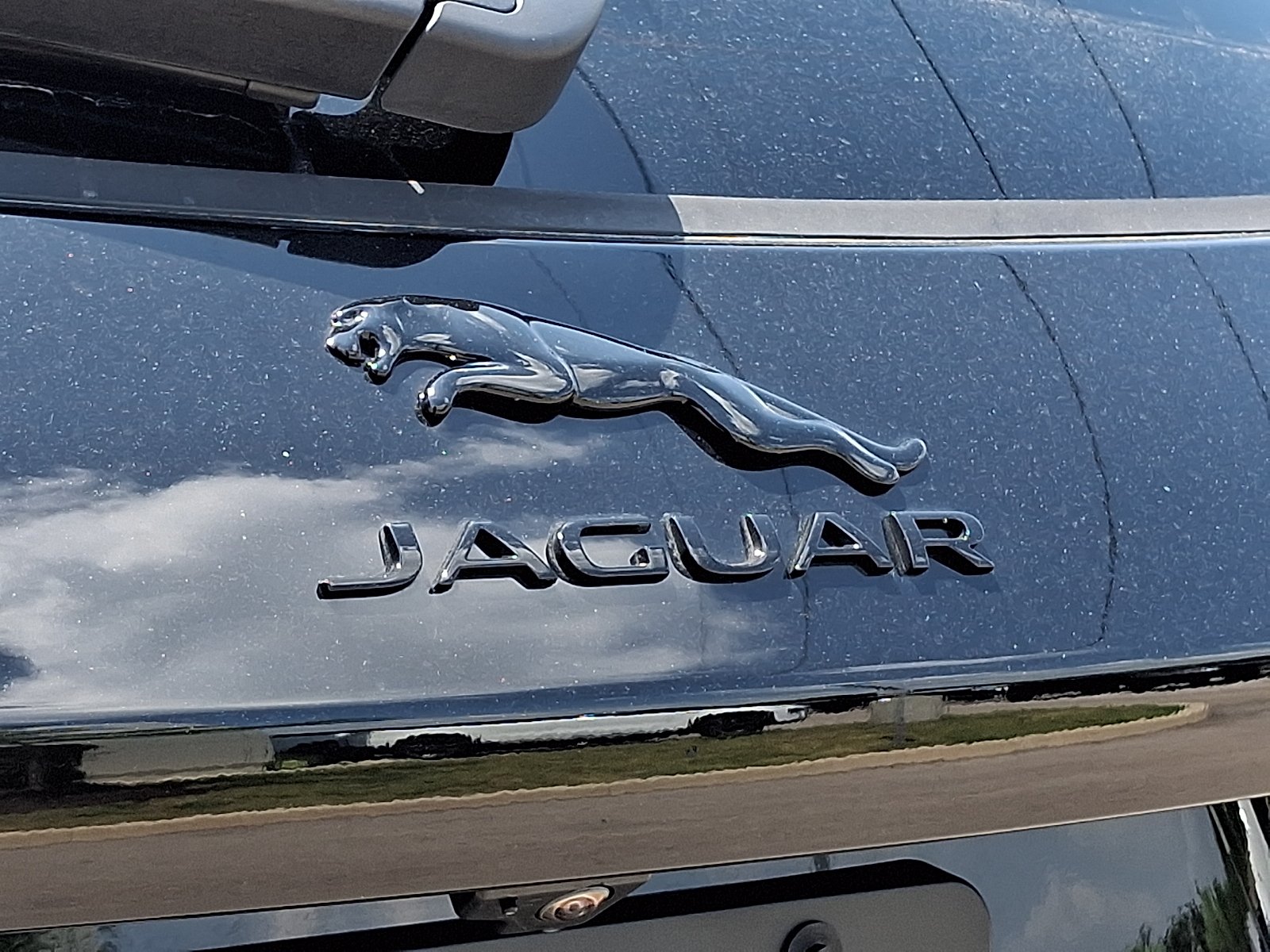 New 2026 Santorini Black Jaguar R-Dynamic S P400 AWD Automatic image 22