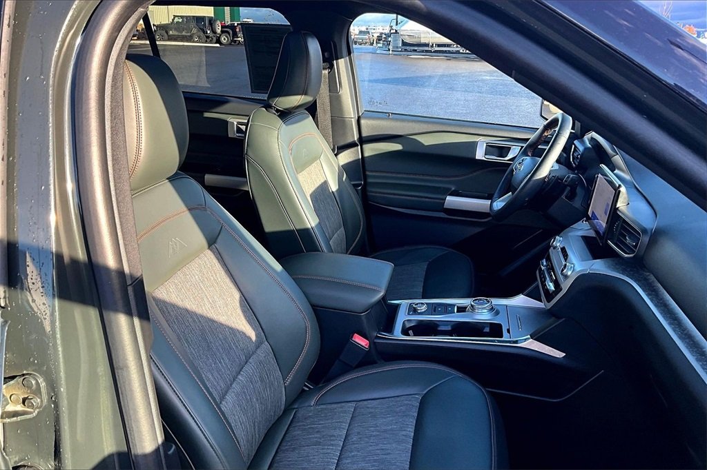 2023 Ford Explorer Timberline photo 4
