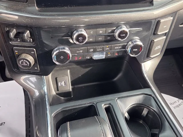 Used 2023 White Ford XLT image 22