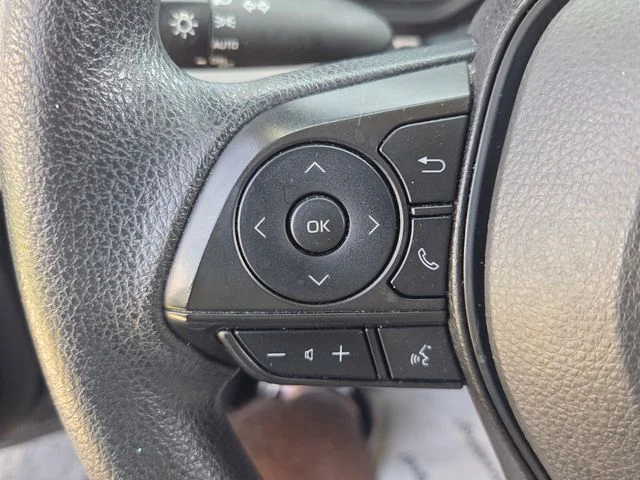 Used 2023  Toyota LE image 24