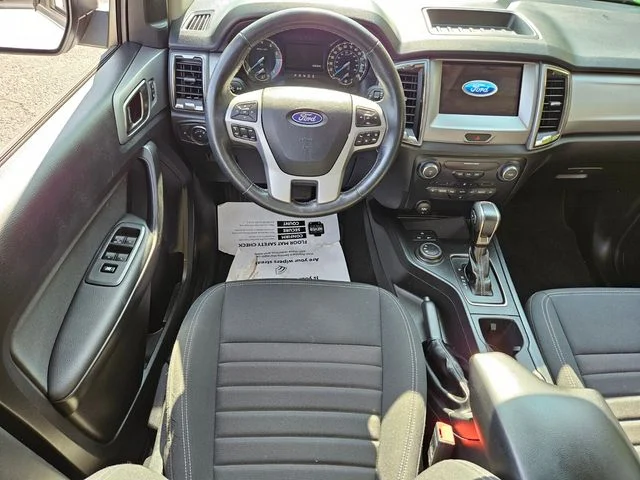 Used 2022 White Ford XLT image 12