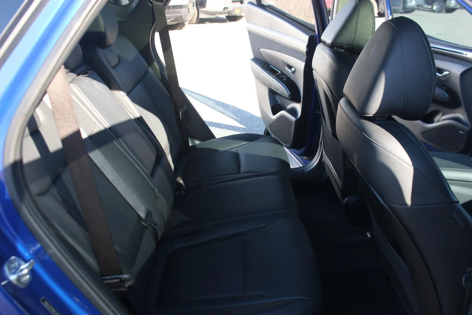 Used 2022 Blue Hyundai Limited image 39