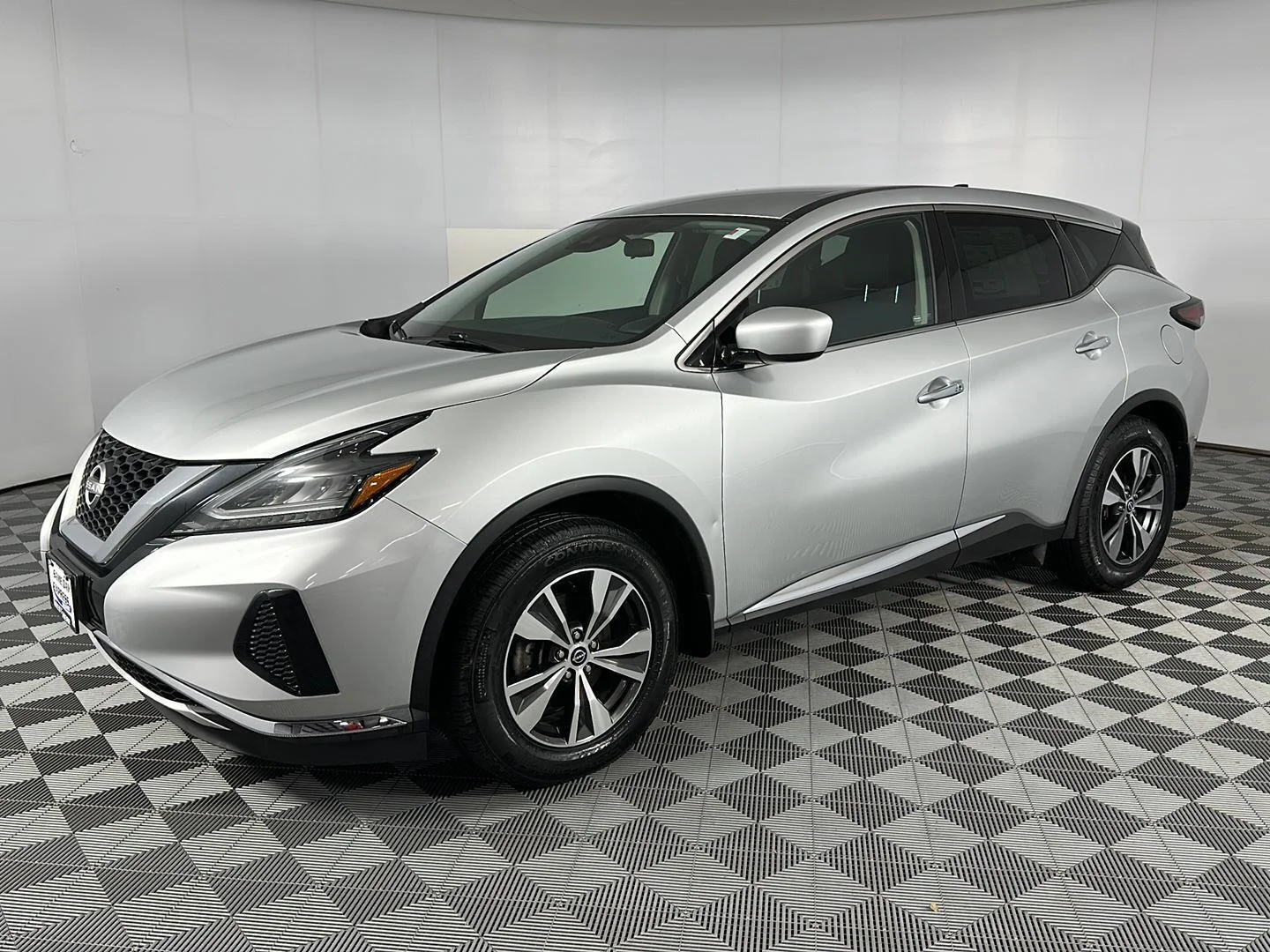 Used 2023 Brilliant Silver Metallic Nissan S image 4