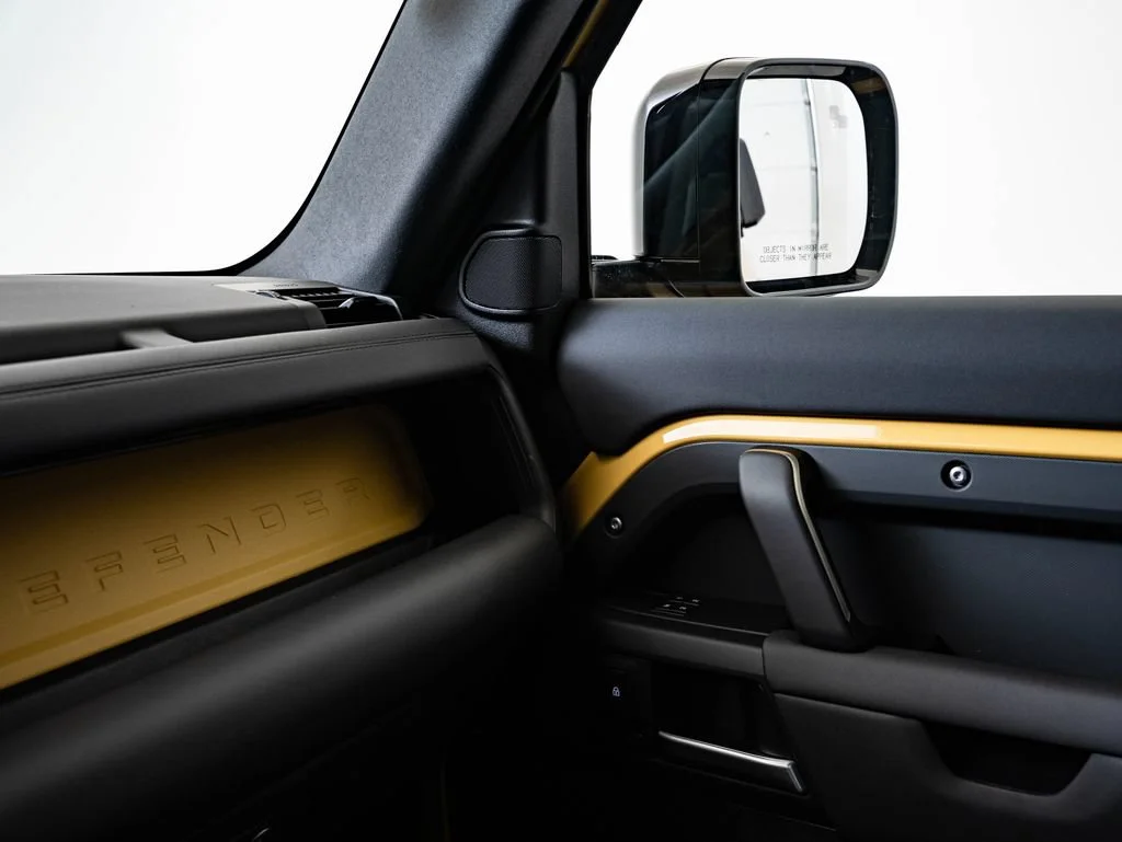 New 2026 Deep Sandglow Yellow Land Rover Trophy Edition Deep Sandglow image 43