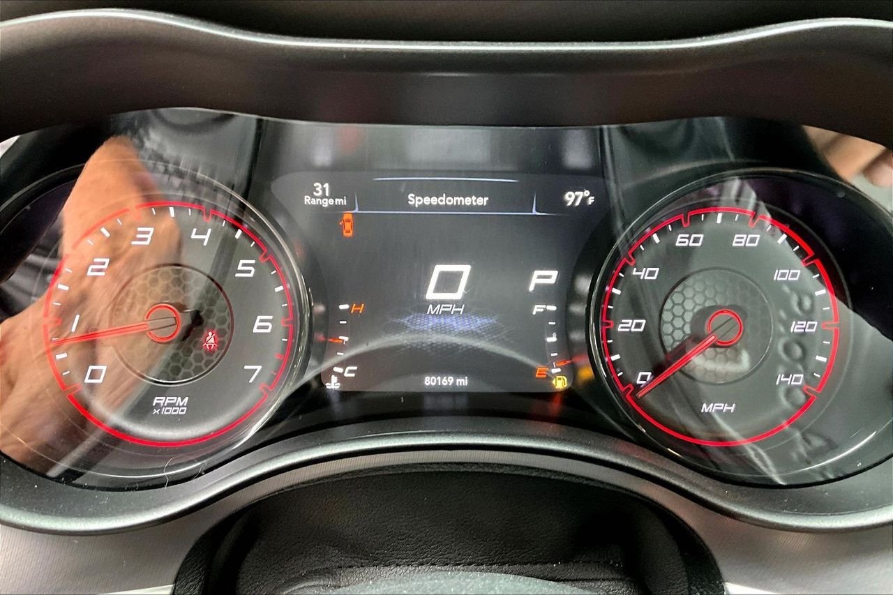 Used 2020 Silver Dodge SXT image 12