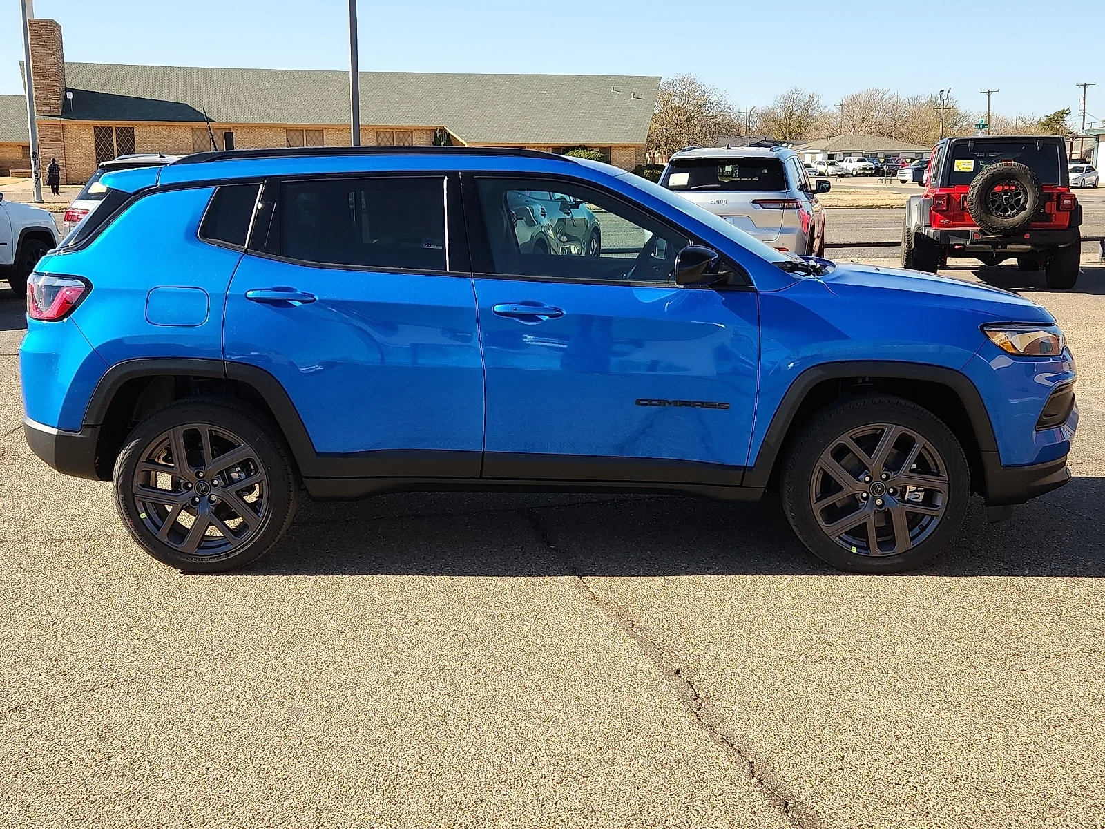 New 2026 PBJ Hydro Blue Jeep LATITUDE ALTITUDE 4X4 image 5