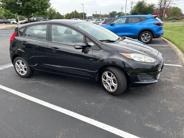 Used 2015 Black Ford SE image 2