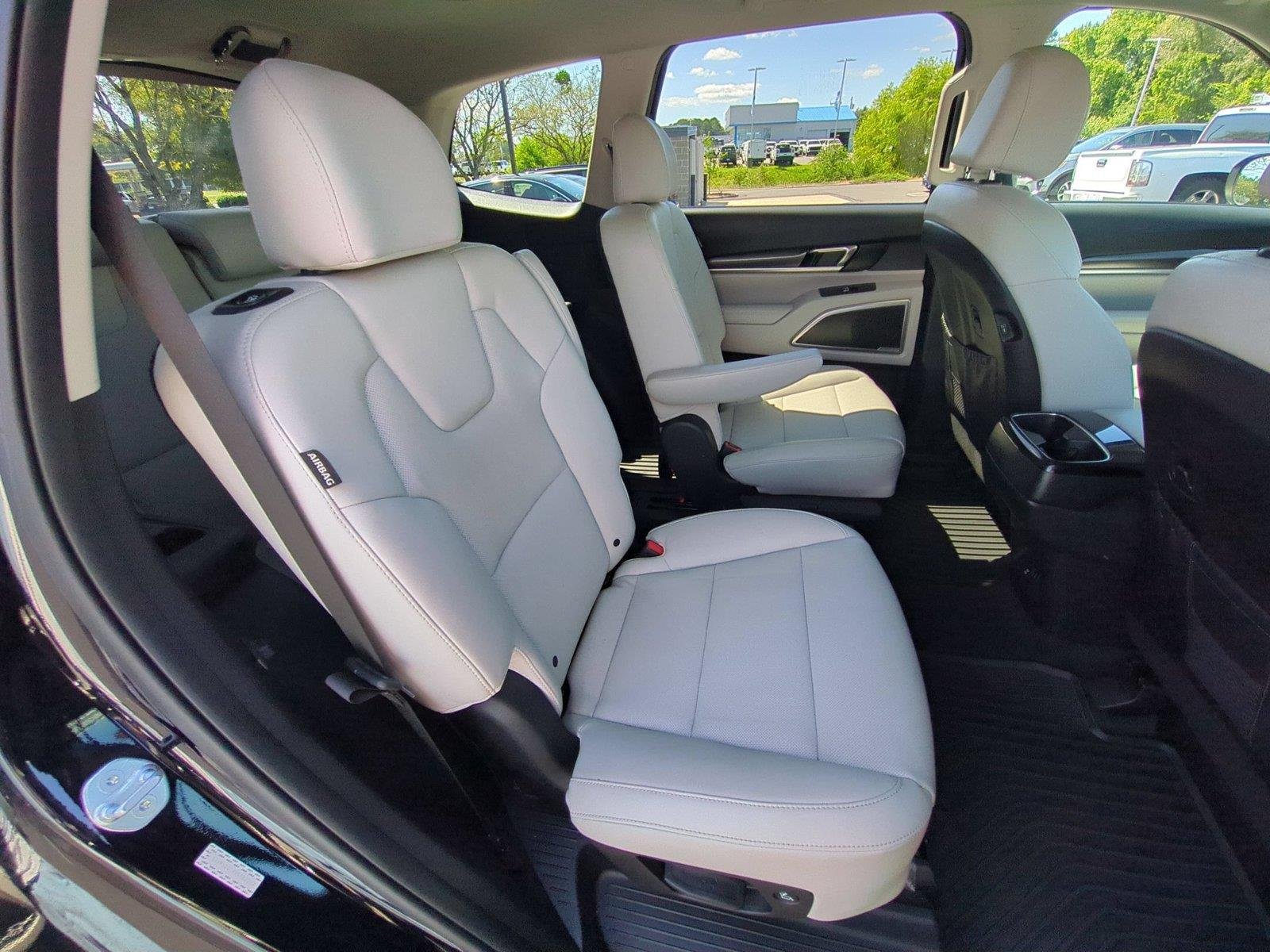Used 2024 Ebony Black Kia S image 37