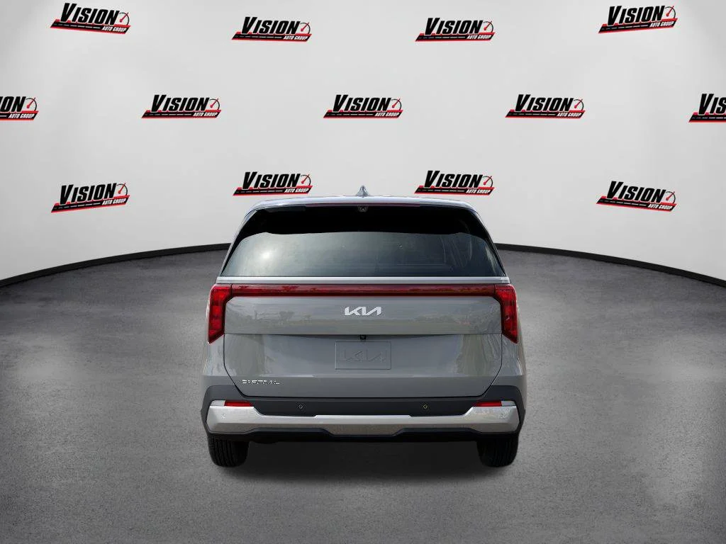 New 2027 Gray Kia LXS image 5