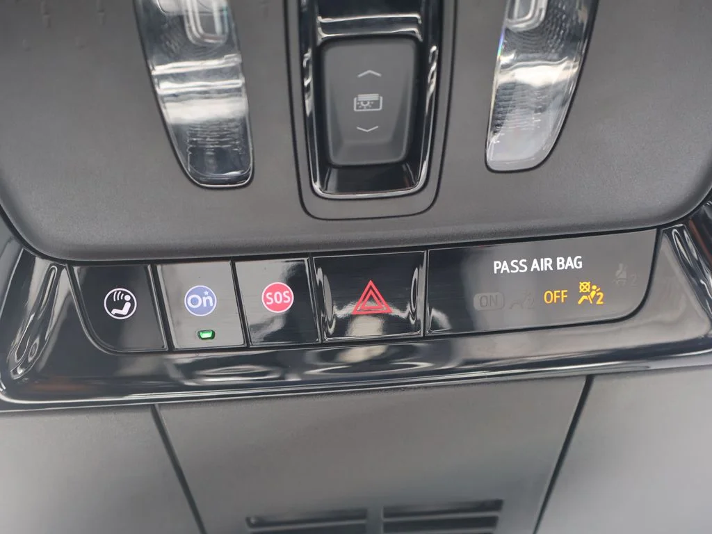 Used 2025 Black Cadillac Luxury image 62