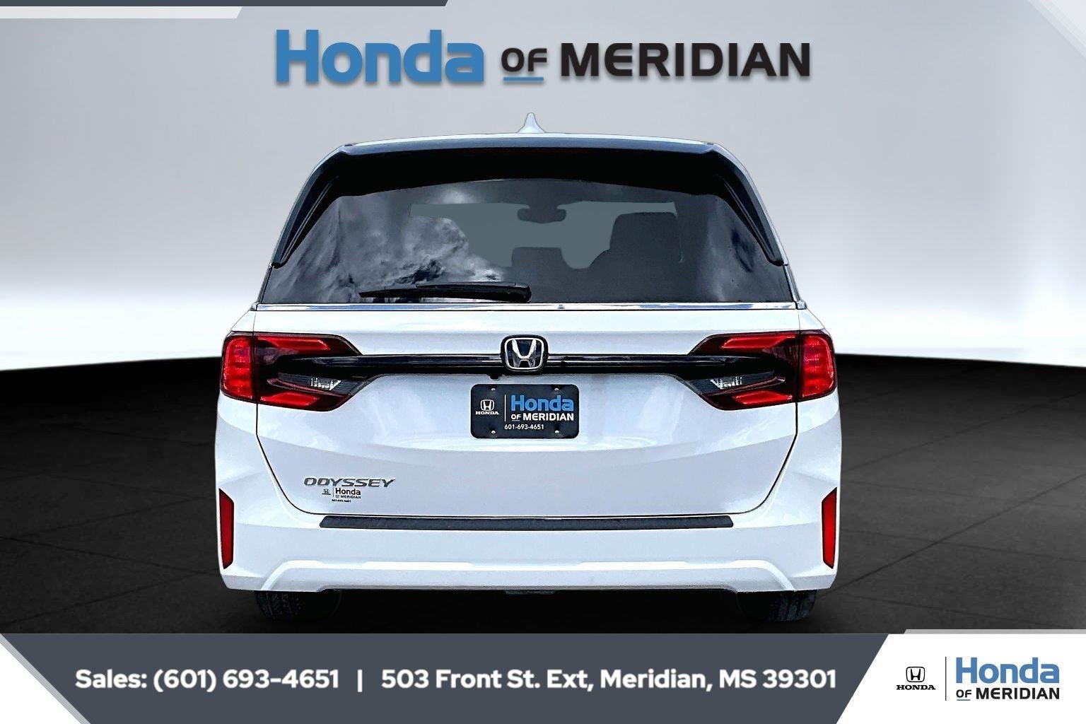 New 2026 Platinum White Pearl Honda EX-L image 4
