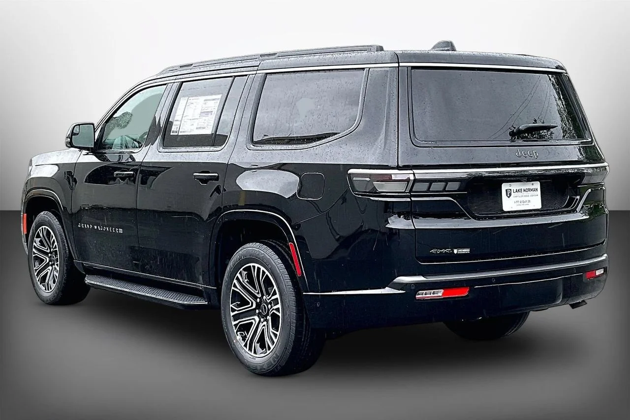 New 2026 High Gloss Black Jeep  image 6