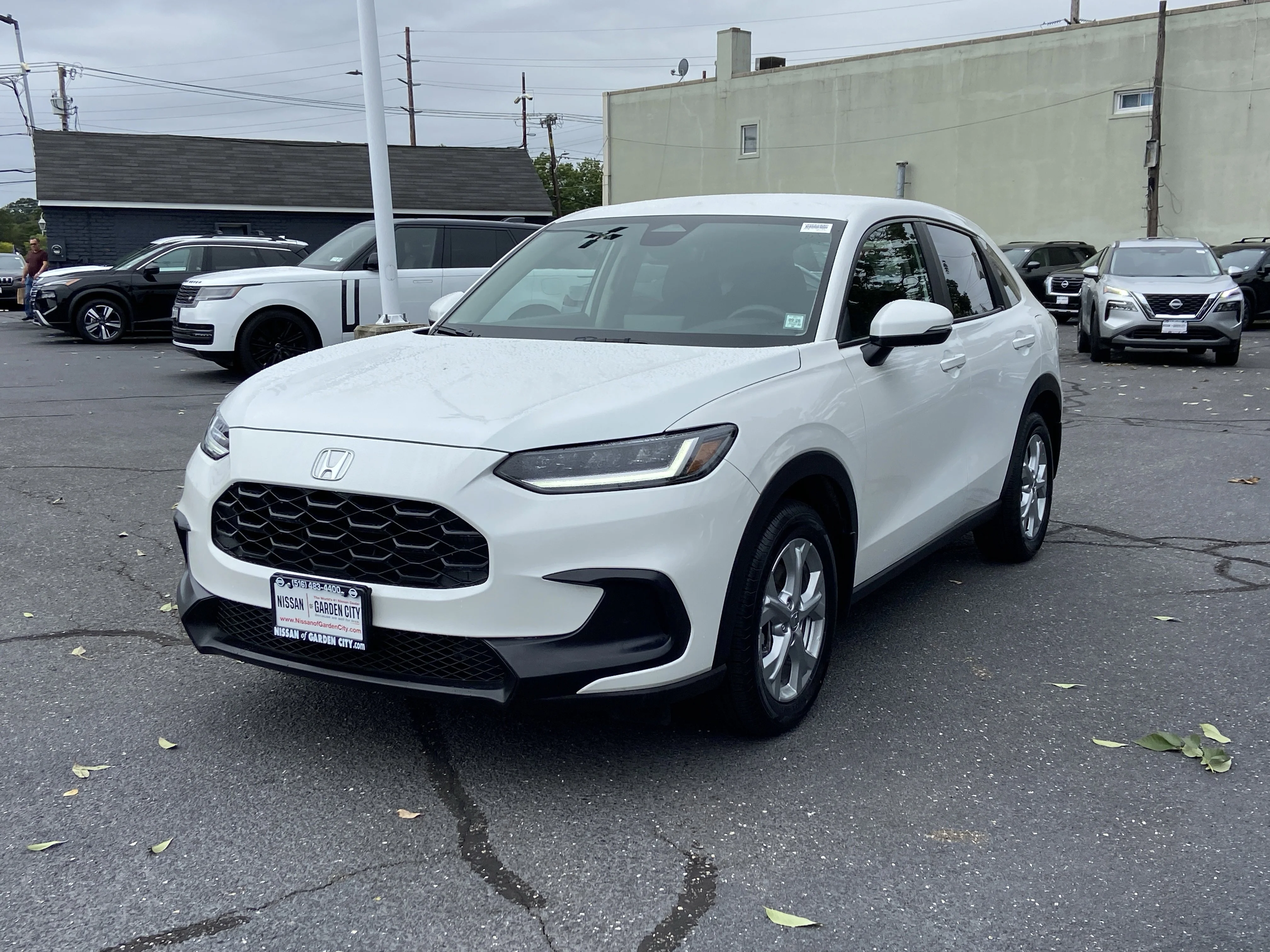 2025 Honda HR-V LX - Photo 8