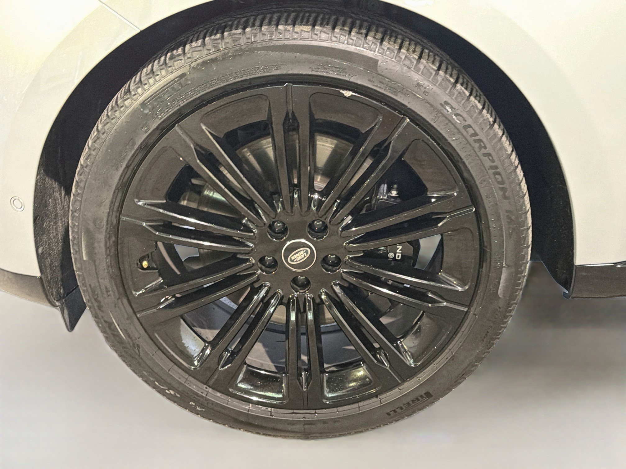 Certified Used 2025 Silver Metallic Land Rover SE image 43