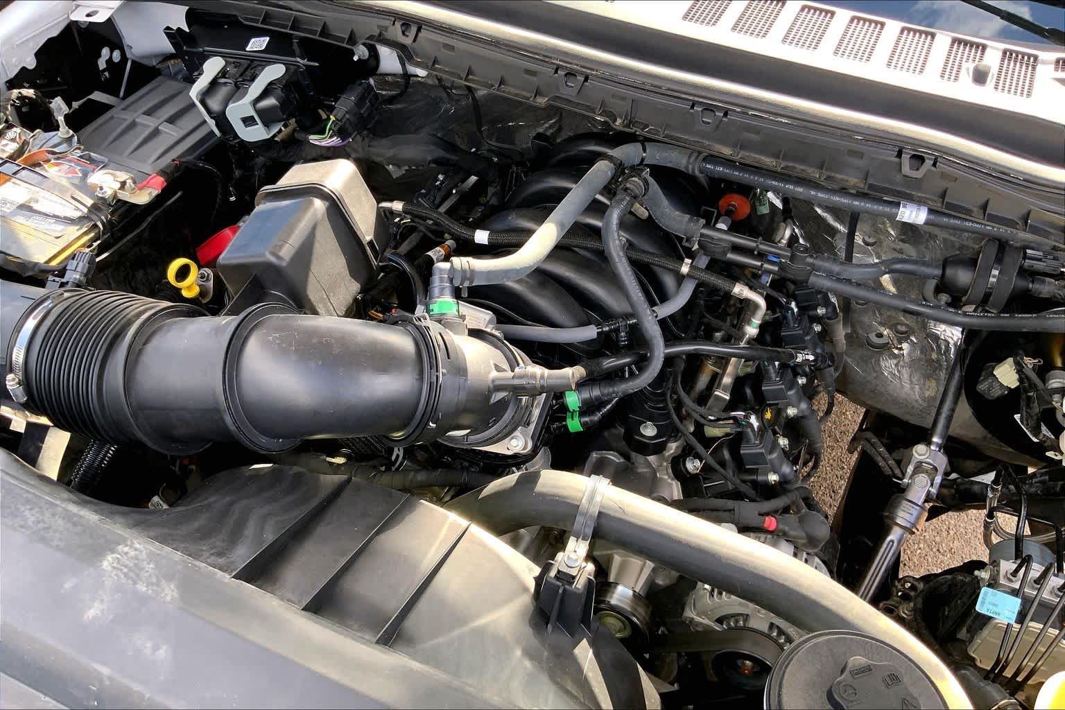 Used 2024 Oxford White Ford XL image 33