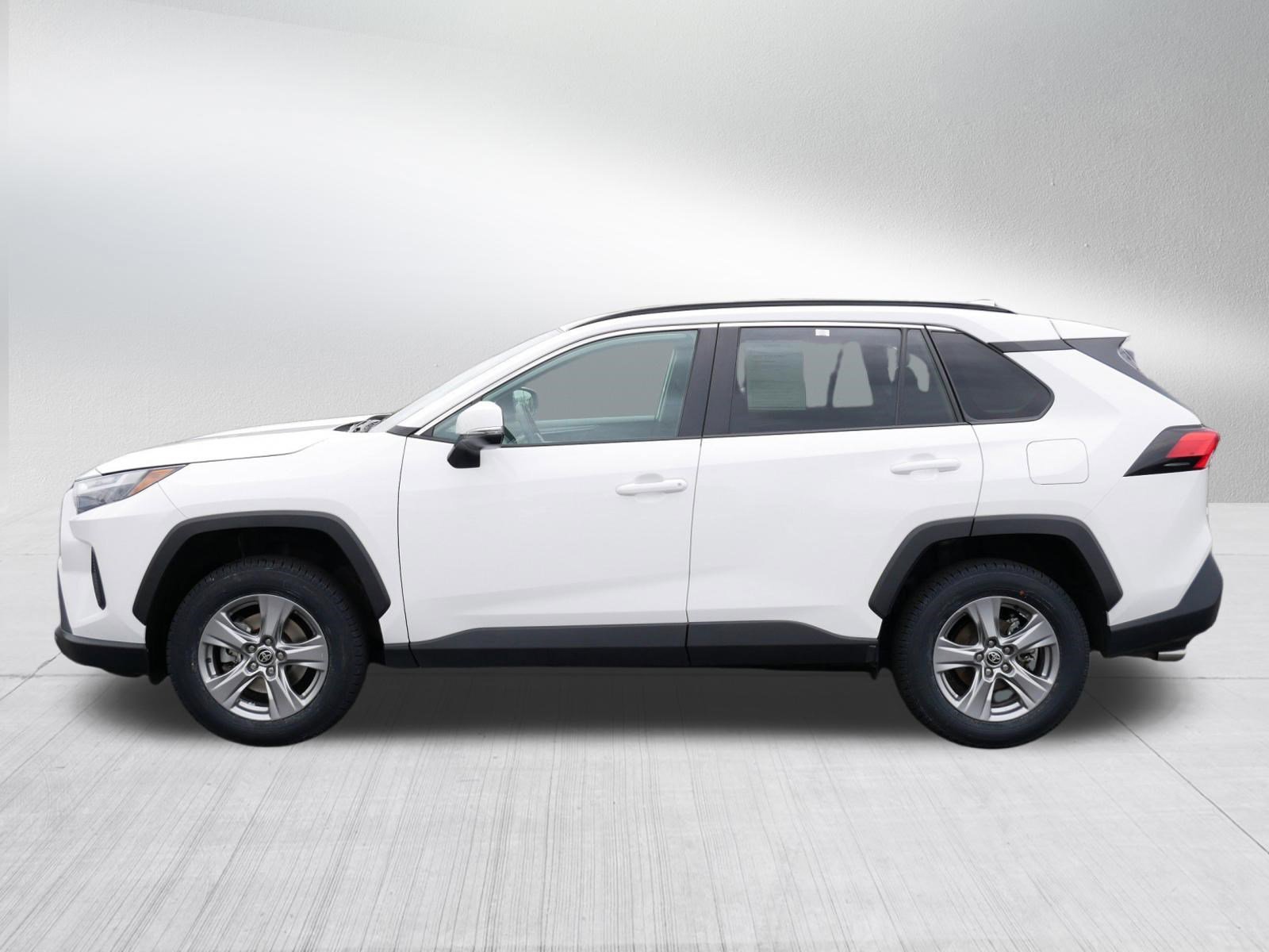 Used 2024 ICE CAP Toyota XLE image 4