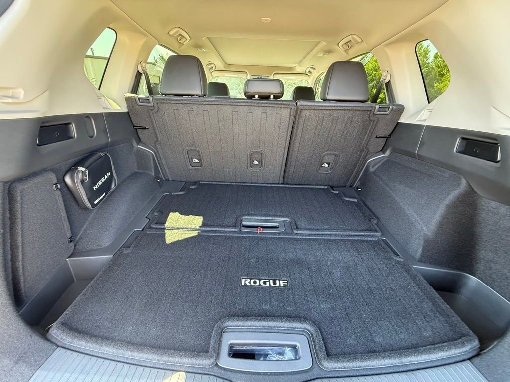 2026 Nissan Rogue Platinum - Photo 24