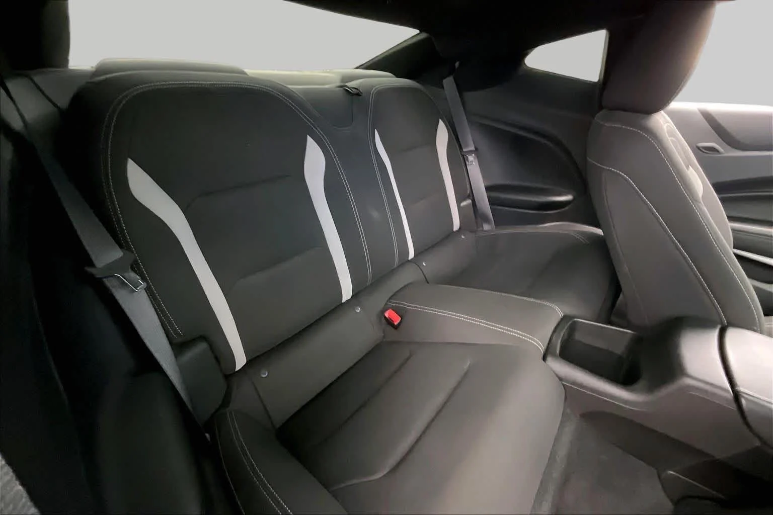 Used 2023 Summit White Chevrolet LT1 image 18
